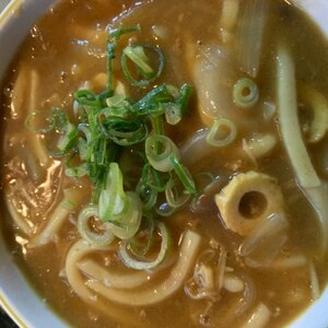 是非ともカレーを残して！蕎麦屋のカレーうどん